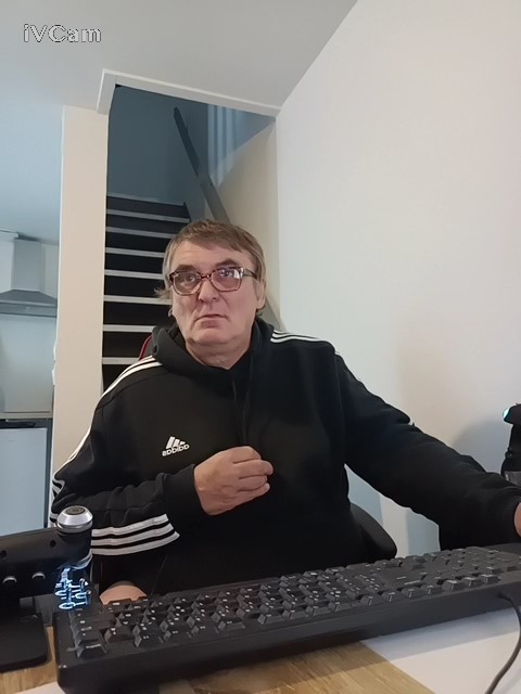 Profil de Maksymilian